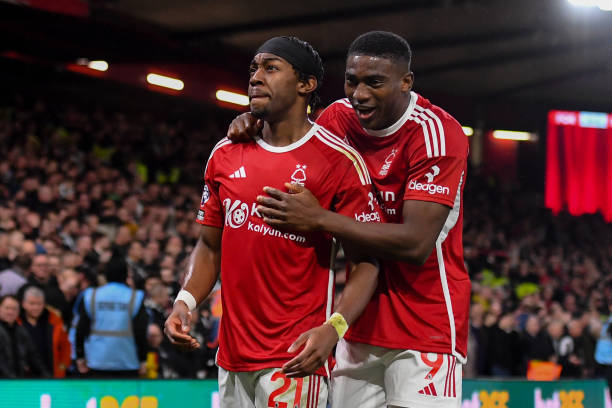 自我表达空 自我表达空